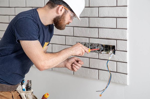 Reliable Electrical Repair & Installation Services in Greenwood Village, CO