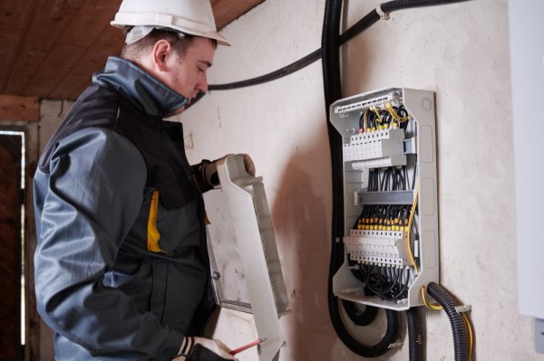 Electrical Panel Replacement in Castle Rock, CO