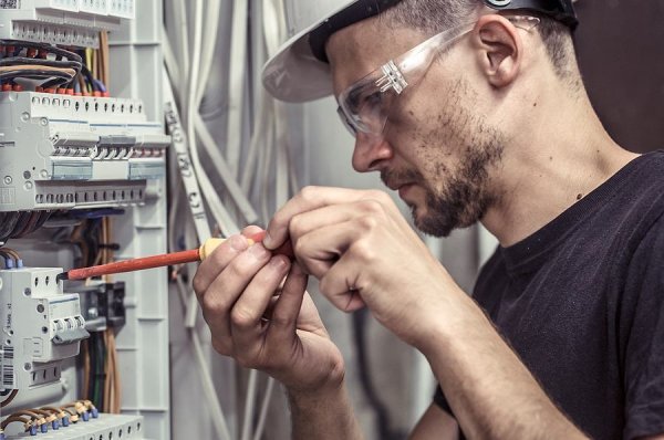 Electrical Panel Replacement in Columbine, CO