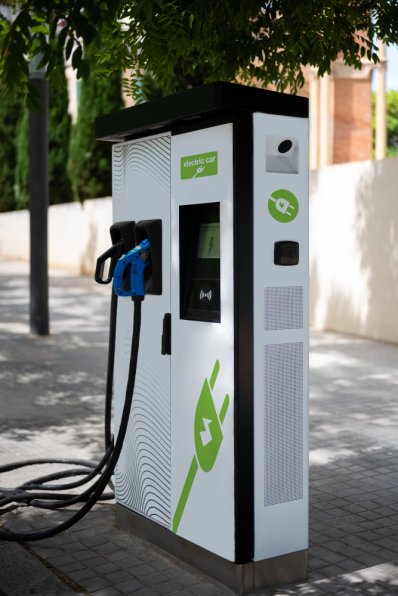 Electric Vehicle Charger Station Installation in Aurora, CO