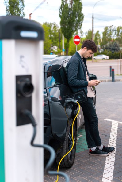 Electric Vehicle Charger Station Installation in Centennial, CO